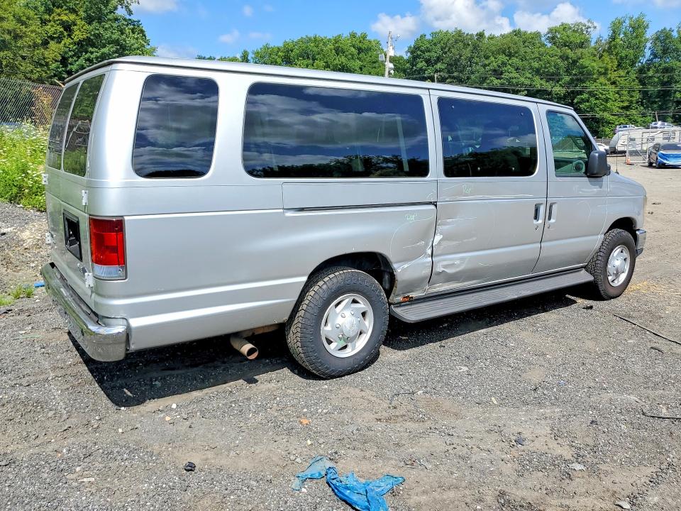 63136586 :رقم المزاد ، 1FBSS31LX9DA80494 vin ، 2009 Ford Econoline مزاد بيع