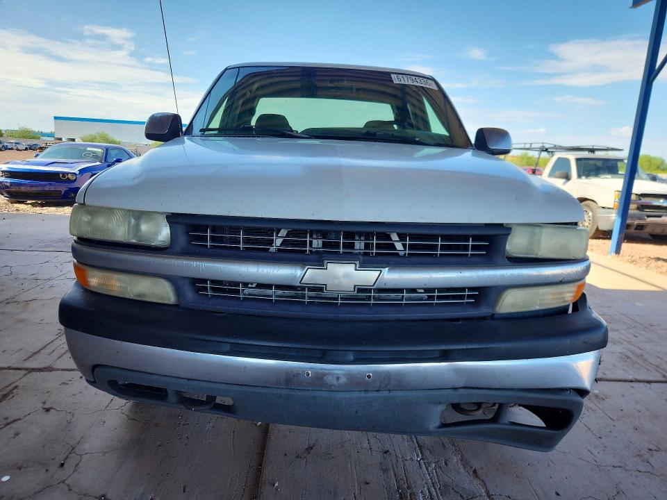 2000 Chevrolet Silverado მანქანა იყიდება აუქციონზე, vin: 1GCEK19T1YE273000, აუქციონის ნომერი: 61794336