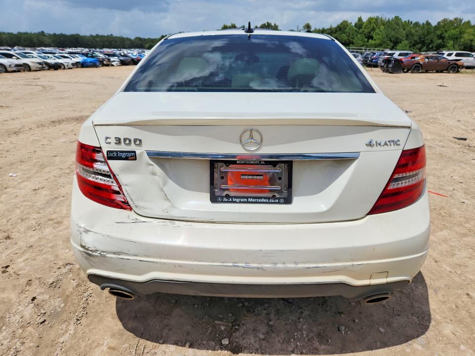 Продаж на аукціоні авто 2012 Mercedes-benz C, vin: WDDGF8BB6CR206102, номер лоту: 61953646
