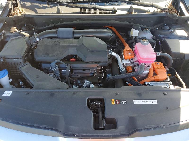 59823826 :رقم المزاد ، KNDPU3DGXS7231137 vin ، 2025 Kia Sportage مزاد بيع