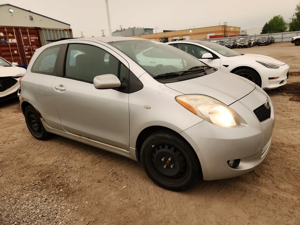 Продажа на аукционе авто 2006 Toyota Yaris, vin: JTDJT923965011582, номер лота: 61055286