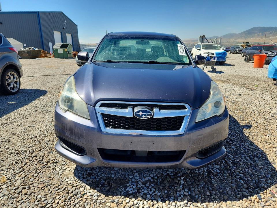 60447796 :رقم المزاد ، 4S3BMBC63E3037610 vin ، 2014 Subaru Legacy مزاد بيع