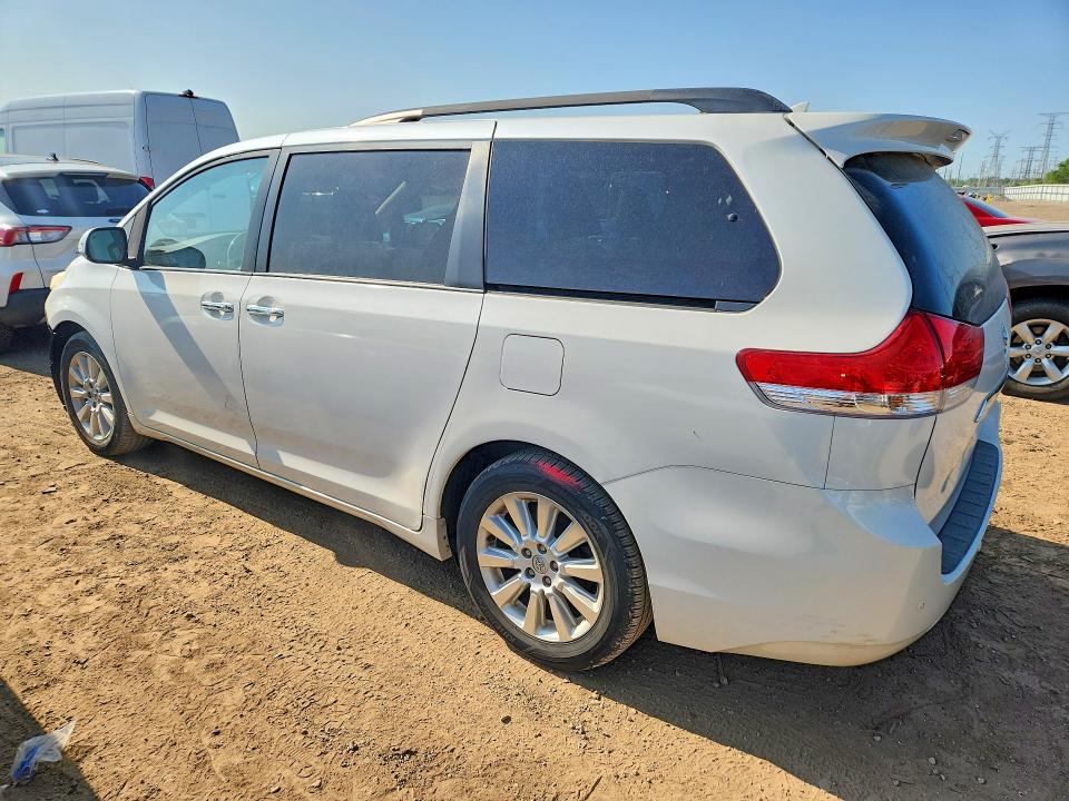 61900706 :رقم المزاد ، 5TDYK3DC6ES491634 vin ، 2014 Toyota Sienna مزاد بيع