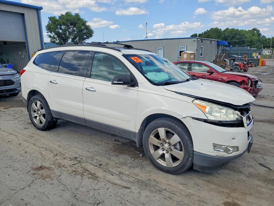 61438126 :رقم المزاد ، 1GNKVGEDXCJ195240 vin ، 2012 Chevrolet Traverse مزاد بيع