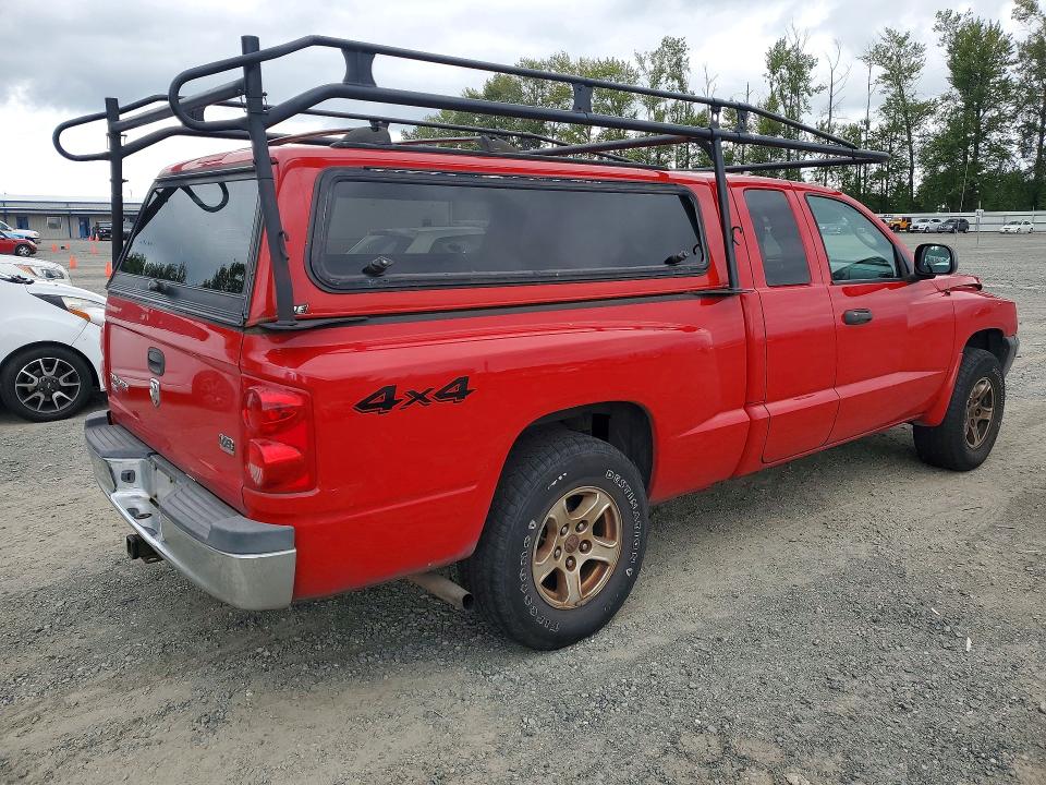 2005 Dodge Dakota მანქანა იყიდება აუქციონზე, vin: 1D7HW42NX5S182003, აუქციონის ნომერი: 61674216