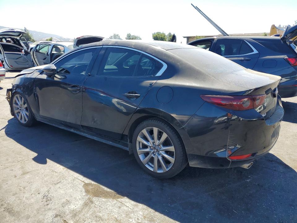 62878936 :رقم المزاد ، JM1BPABL3M1326974 vin ، 2021 Mazda 3 مزاد بيع
