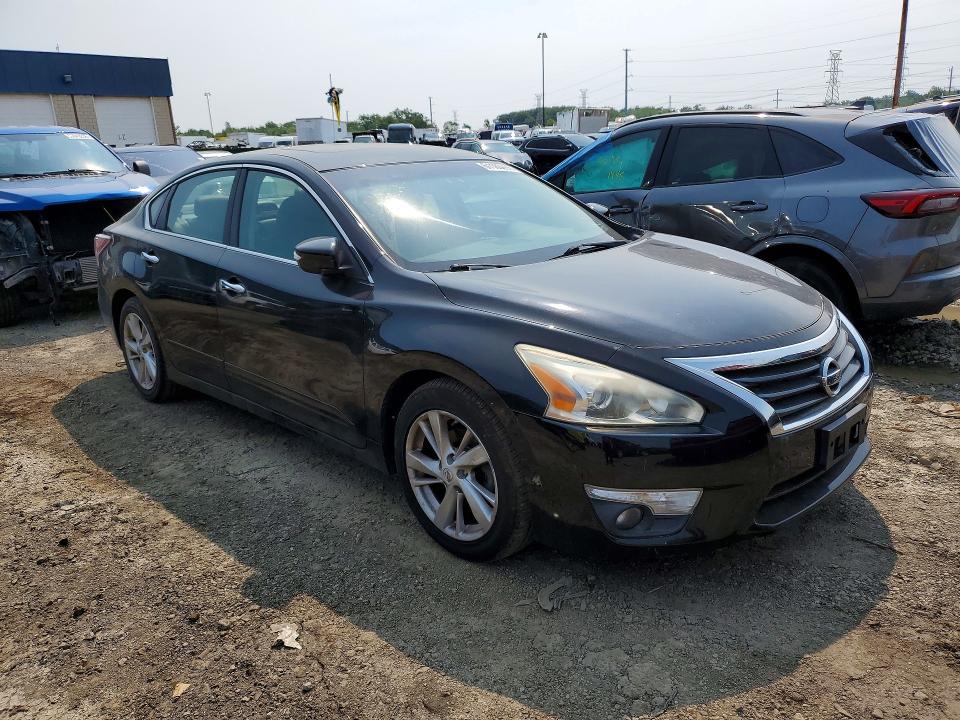 2014 Nissan Altima მანქანა იყიდება აუქციონზე, vin: 1N4AL3AP5EC187823, აუქციონის ნომერი: 61180266