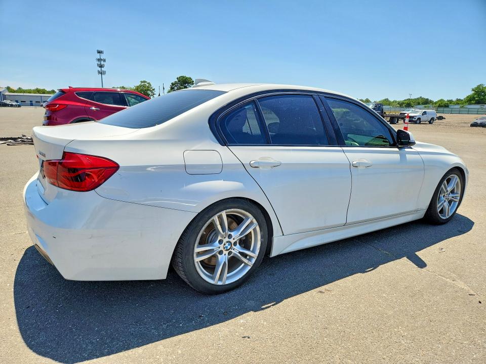 2018 Bmw 330 მანქანა იყიდება აუქციონზე, vin: WBA8D9G57JNU71299, აუქციონის ნომერი: 62461236