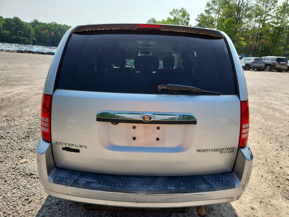2009 Chrysler Town & Country მანქანა იყიდება აუქციონზე, vin: 2A8HR54189R640350, აუქციონის ნომერი: 61009026