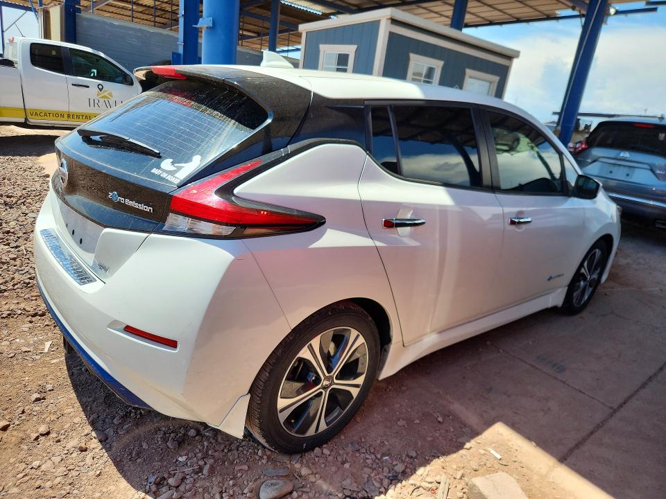 2018 Nissan Leaf მანქანა იყიდება აუქციონზე, vin: 1N4AZ1CPXJC304256, აუქციონის ნომერი: 61190986