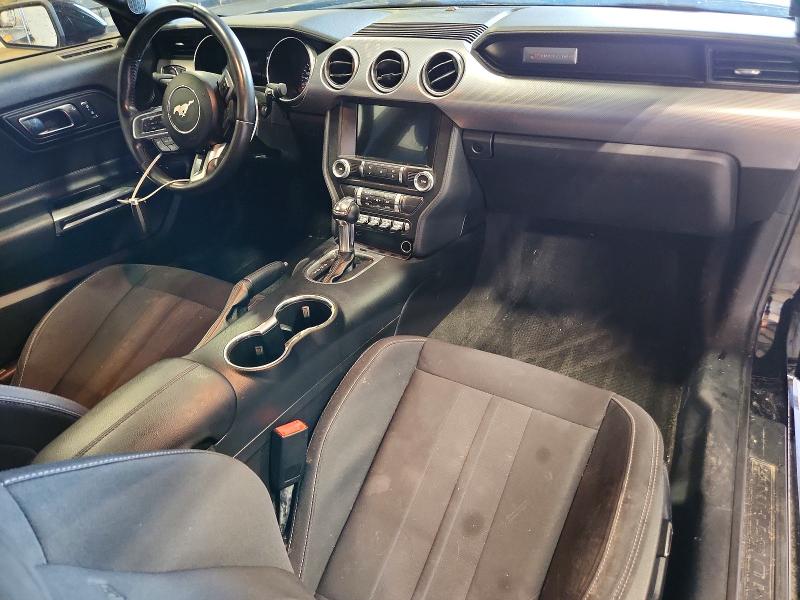 85979455 :رقم المزاد ، 1FA6P8TH9J5168767 vin ، 2018 Ford Mustang مزاد بيع