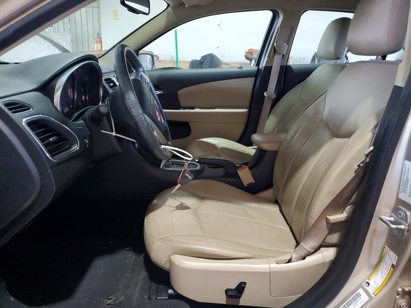 2014 Chrysler 200 მანქანა იყიდება აუქციონზე, vin: 1C3CCBCG2EN172876, აუქციონის ნომერი: 59988486