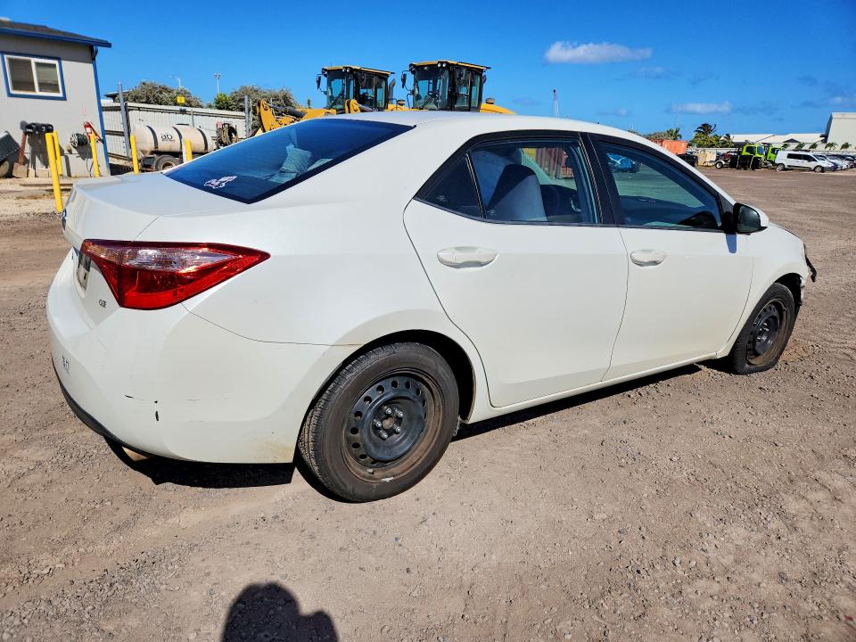 60089896 :رقم المزاد ، 5YFBURHE6KP922251 vin ، 2019 Toyota Corolla مزاد بيع