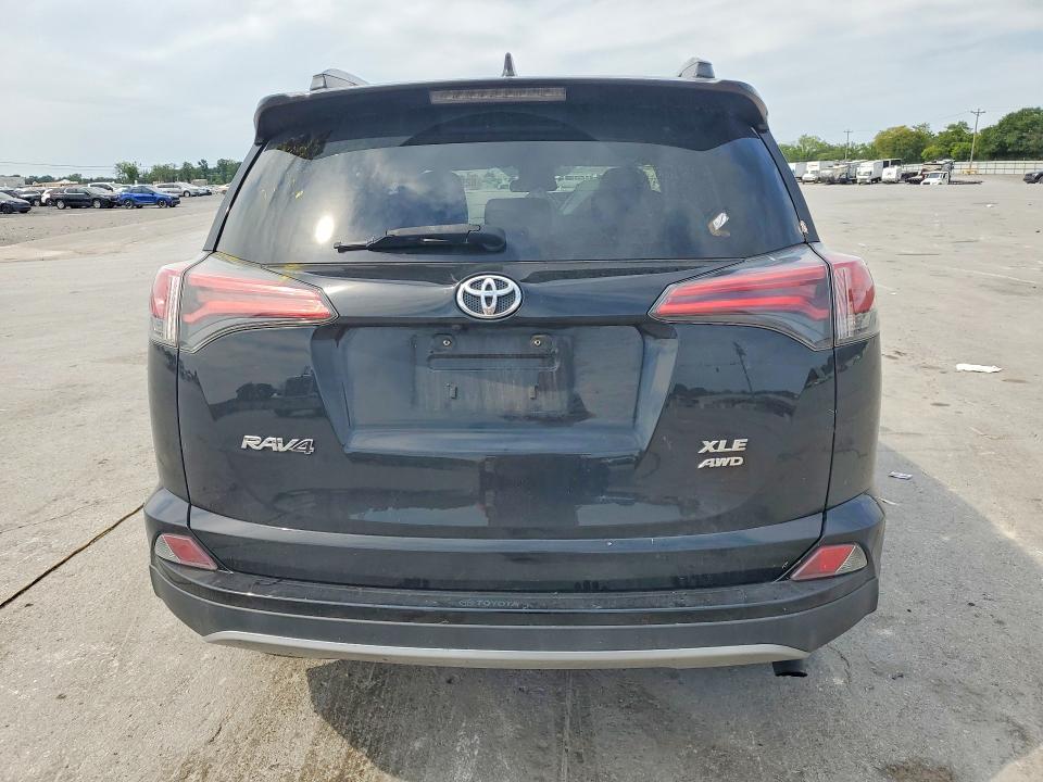 Aukcja sprzedaży 2018 Toyota Rav4, vin: 2T3RFREV7JW821091, numer aukcji: 62937096