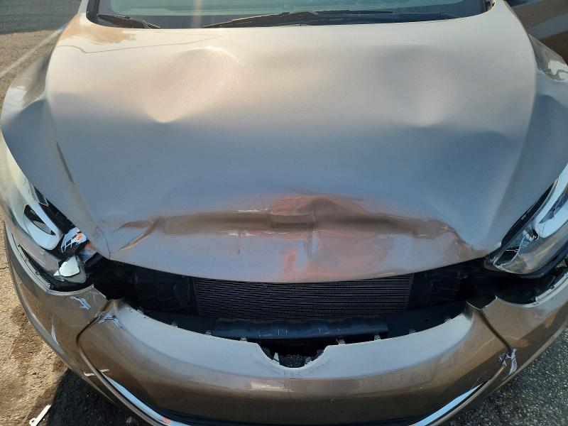 61278626 :رقم المزاد ، 5NPDH4AE4GH749070 vin ، 2016 Hyundai Elantra مزاد بيع