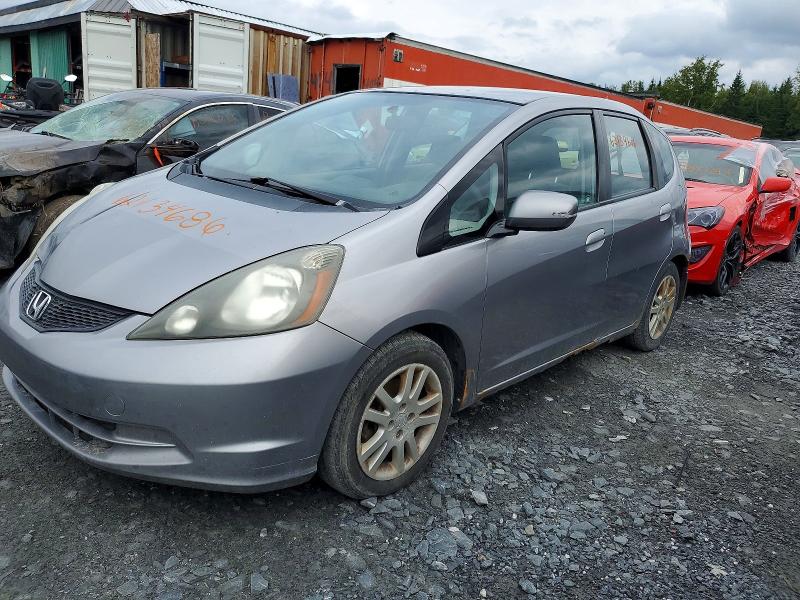 62134686 :رقم المزاد ، JHMGE8H59AS800976 vin ، 2010 Honda Fit مزاد بيع