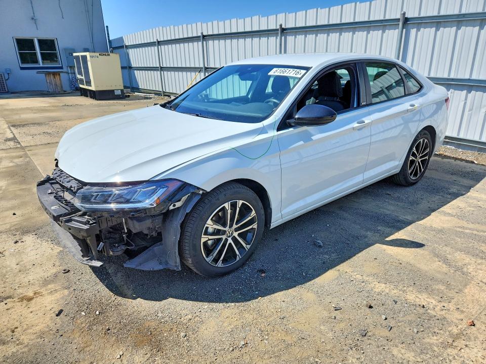 61661716 :رقم المزاد ، 3VWBX7BU7SM026251 vin ، 2025 Volkswagen Jetta مزاد بيع