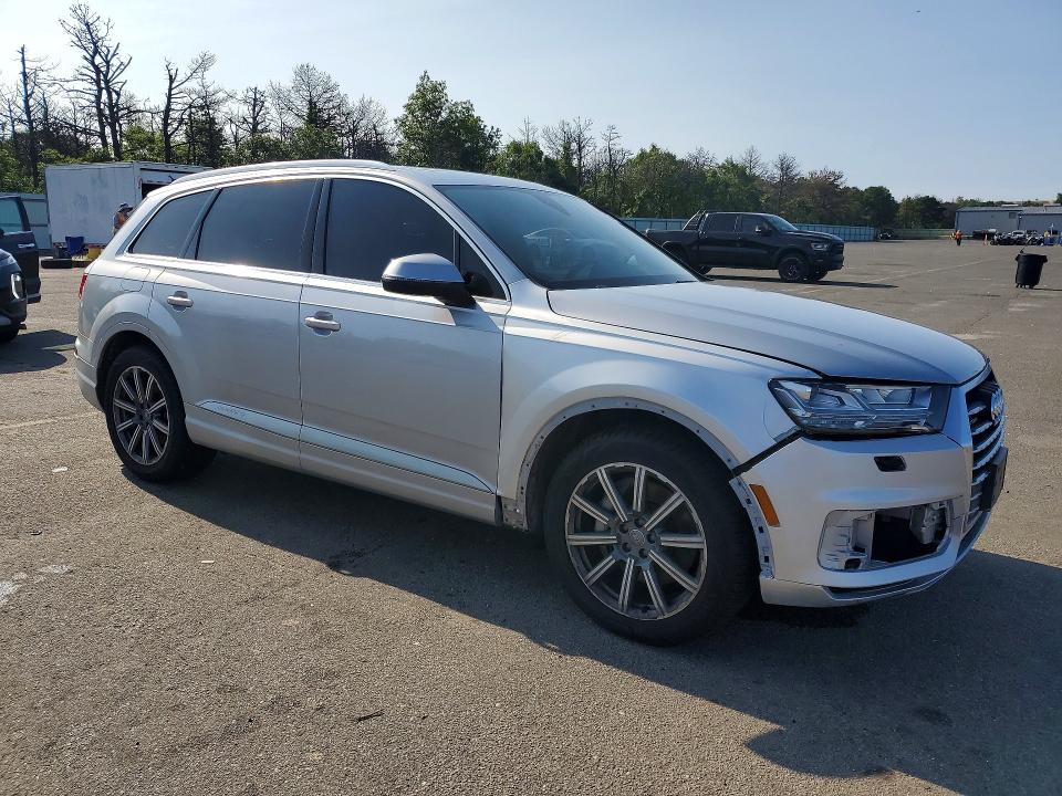 Продаж на аукціоні авто 2019 Audi Q7, vin: WA1LAAF70KD001417, номер лоту: 58813116