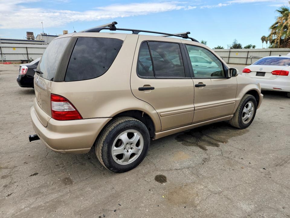 61088266 :رقم المزاد ، 4JGAB57EX4A508629 vin ، 2004 Mercedes-benz Ml مزاد بيع
