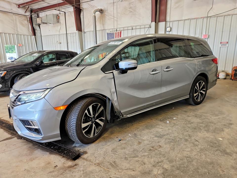 Продажа на аукционе авто 2018 Honda Odyssey, vin: 5FNRL6H94JB040881, номер лота: 59796166