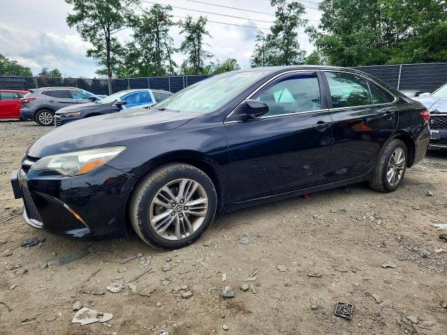 2015 Toyota Camry მანქანა იყიდება აუქციონზე, vin: 4T1BF1FK7FU107677, აუქციონის ნომერი: 61662266