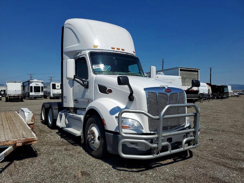 2019 Peterbilt 579 მანქანა იყიდება აუქციონზე, vin: 1XPBD49X9KD600305, აუქციონის ნომერი: 57896636