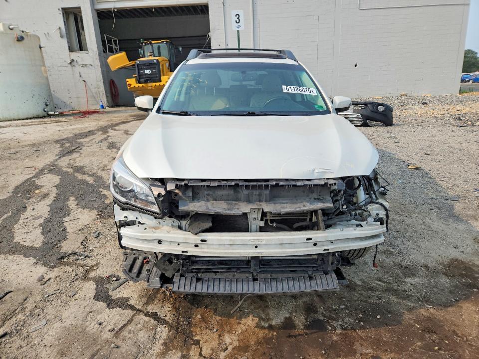 Продаж на аукціоні авто 2015 Subaru Outback, vin: 4S4BSALC1F3324978, номер лоту: 61486026