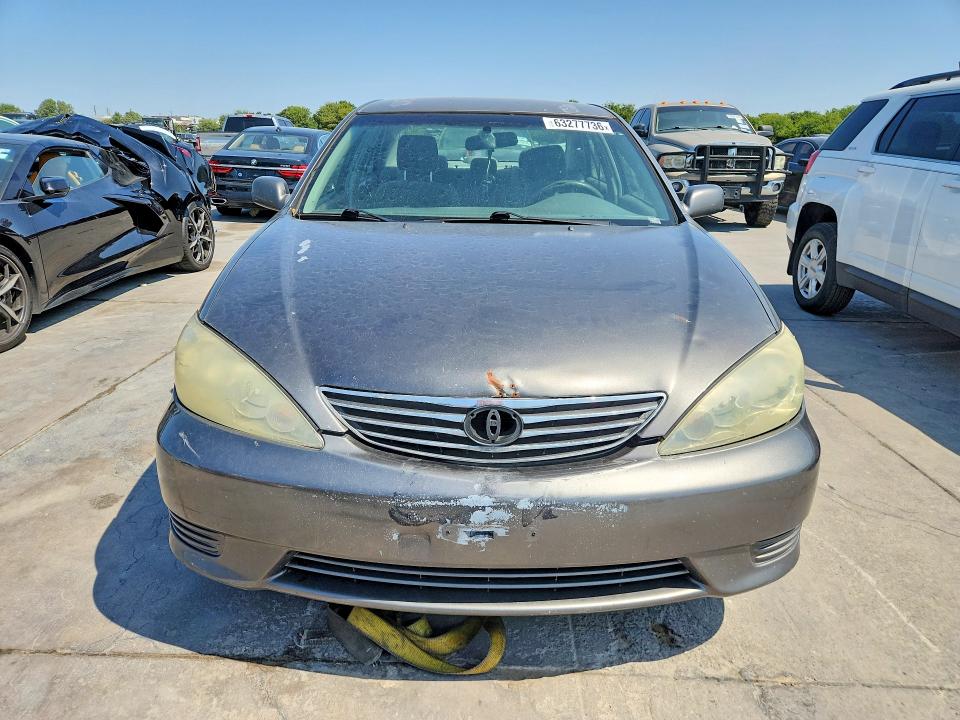 2006 Toyota Camry მანქანა იყიდება აუქციონზე, vin: 4T1BE32K56U679013, აუქციონის ნომერი: 63277736
