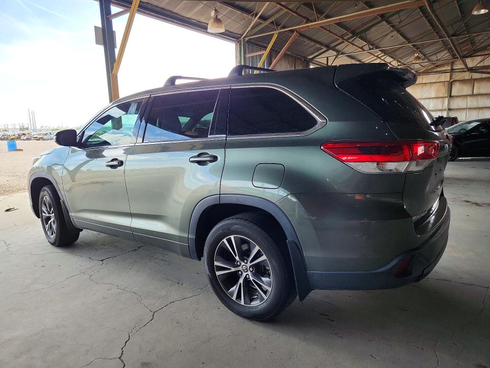 Aukcja sprzedaży 2018 Toyota Highlander, vin: 5TDBZRFH1JS838536, numer aukcji: 61776136