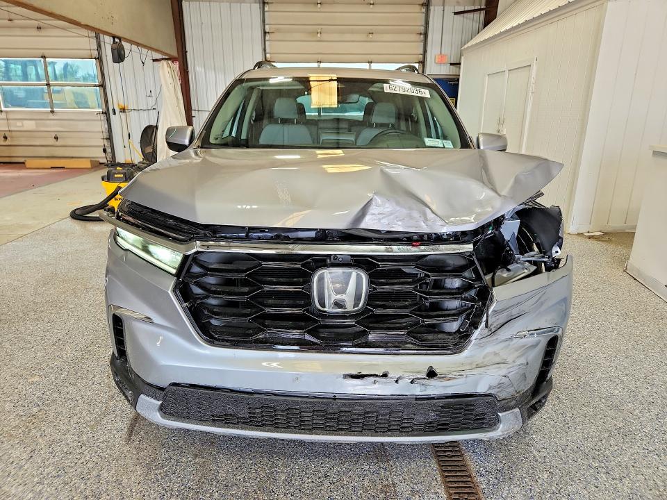 Продаж на аукціоні авто 2025 Honda Pilot, vin: 5FNYG1H84SB151362, номер лоту: 62792036