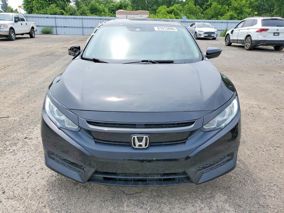Продажа на аукционе авто 2018 Honda Civic, vin: 2HGFC2F80JH014893, номер лота: 61675096