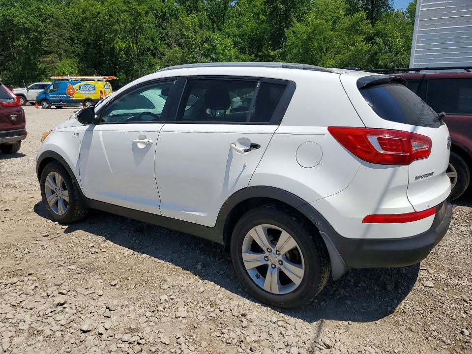 60388436 :رقم المزاد ، KNDPBCA28B7038080 vin ، 2011 Kia Sportage مزاد بيع