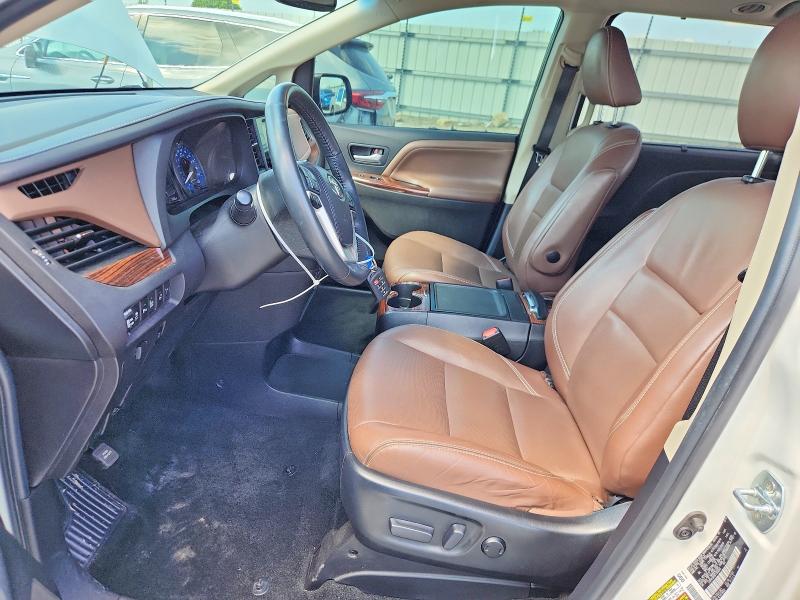 Продажа на аукционе авто 2015 Toyota Sienna, vin: 5TDYK3DC6FS568245, номер лота: 61412026
