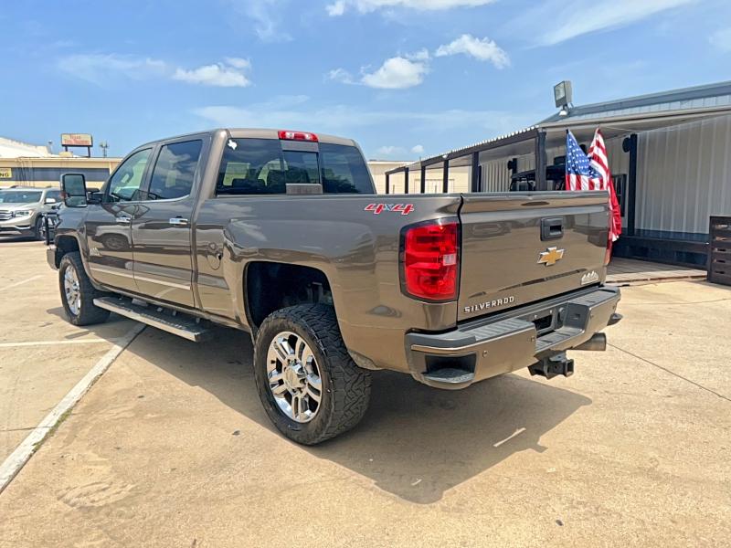 62004076 :رقم المزاد ، 1GC1KXE88FF617187 vin ، 2015 Chevrolet Silverado مزاد بيع