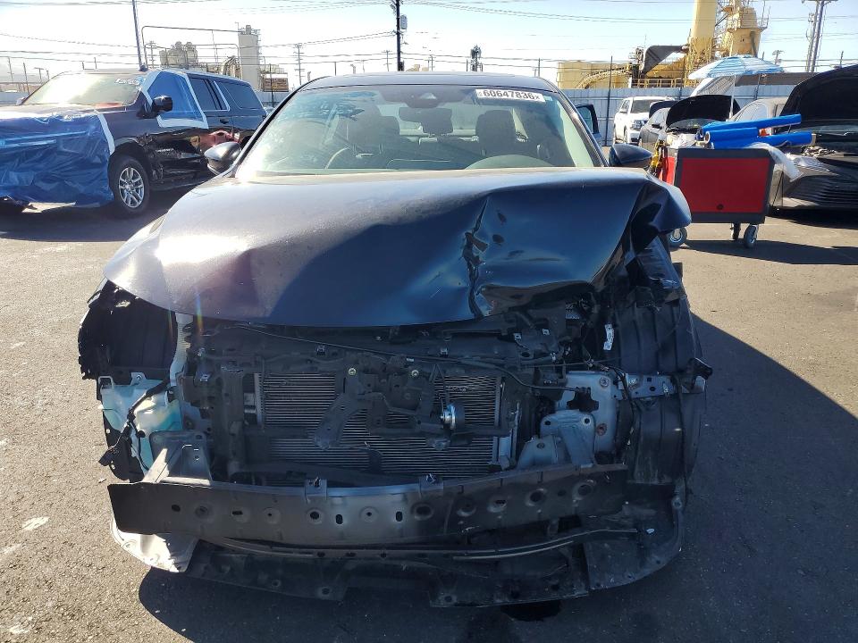 60647836 :رقم المزاد ، 3MZBPACL5MM214806 vin ، 2021 Mazda 3 مزاد بيع