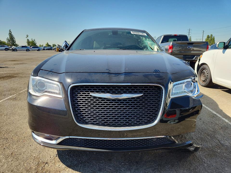2015 Chrysler 300c მანქანა იყიდება აუქციონზე, vin: 2C3CCAEG9FH921920, აუქციონის ნომერი: 60988136