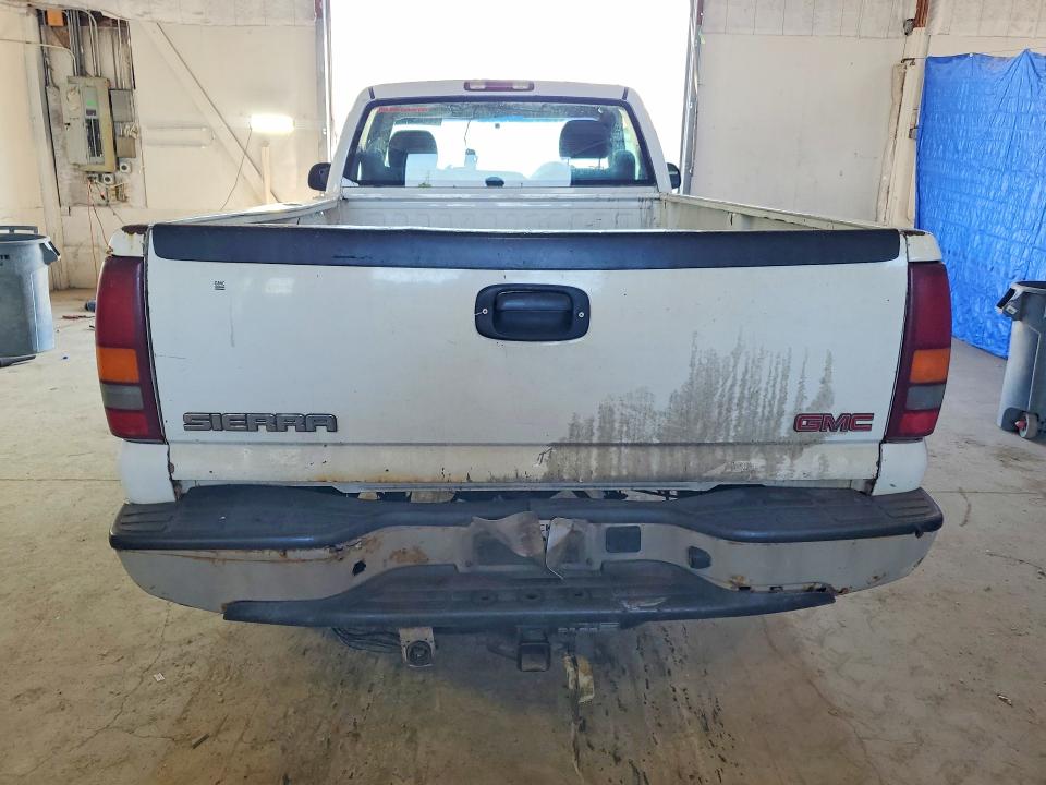 Продажа на аукционе авто 2003 Gmc New Sierra, vin: 1GTGC24U03Z148289, номер лота: 63170066