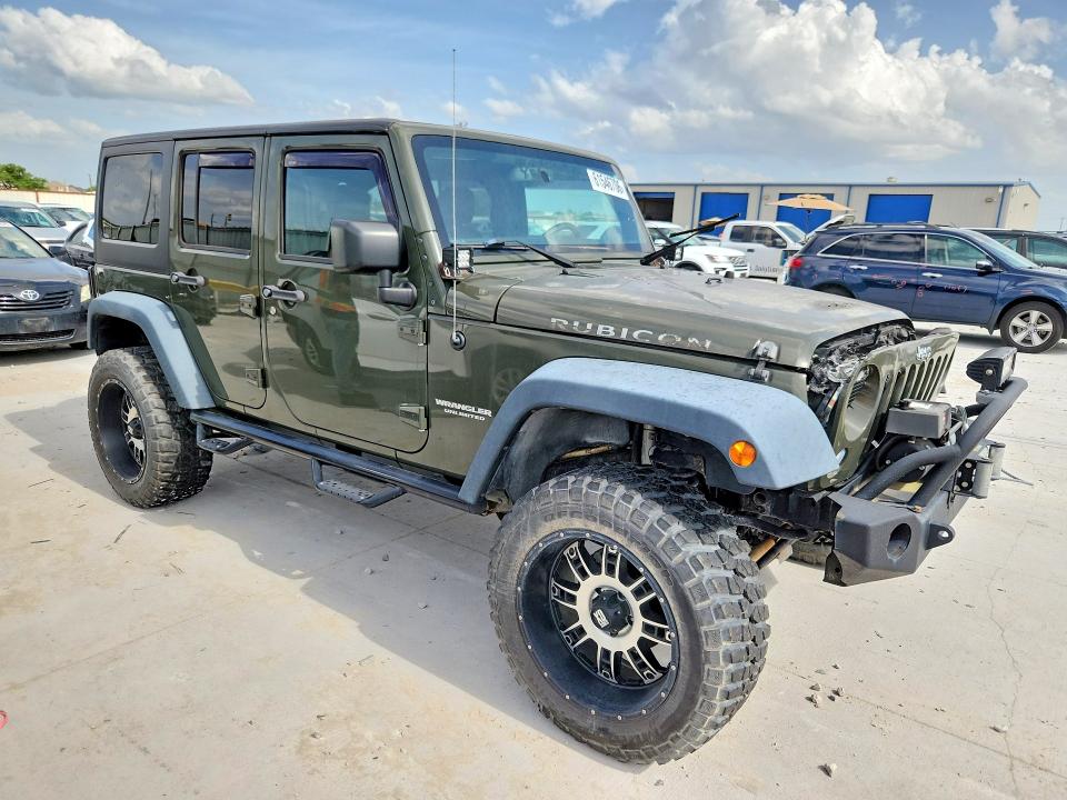 Продаж на аукціоні авто 2015 Jeep Wrangler Unlimited, vin: 1C4BJWFGXFL743401, номер лоту: 61546706