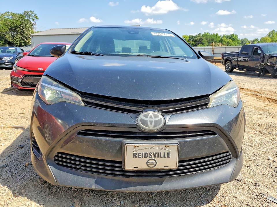 85978905 :رقم المزاد ، 2T1BURHE5JC046738 vin ، 2018 Toyota Corolla مزاد بيع