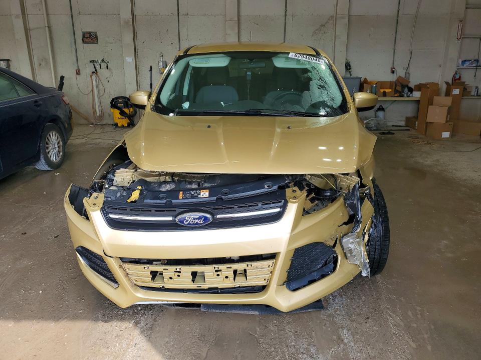 Продажа на аукционе авто 2015 Ford Escape, vin: 1FMCU0GX3FUA50893, номер лота: 62948046