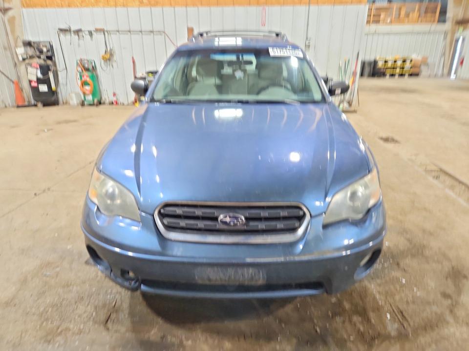 Продажа на аукционе авто 2006 Subaru Legacy, vin: 4S4BP61C267323025, номер лота: 61751126
