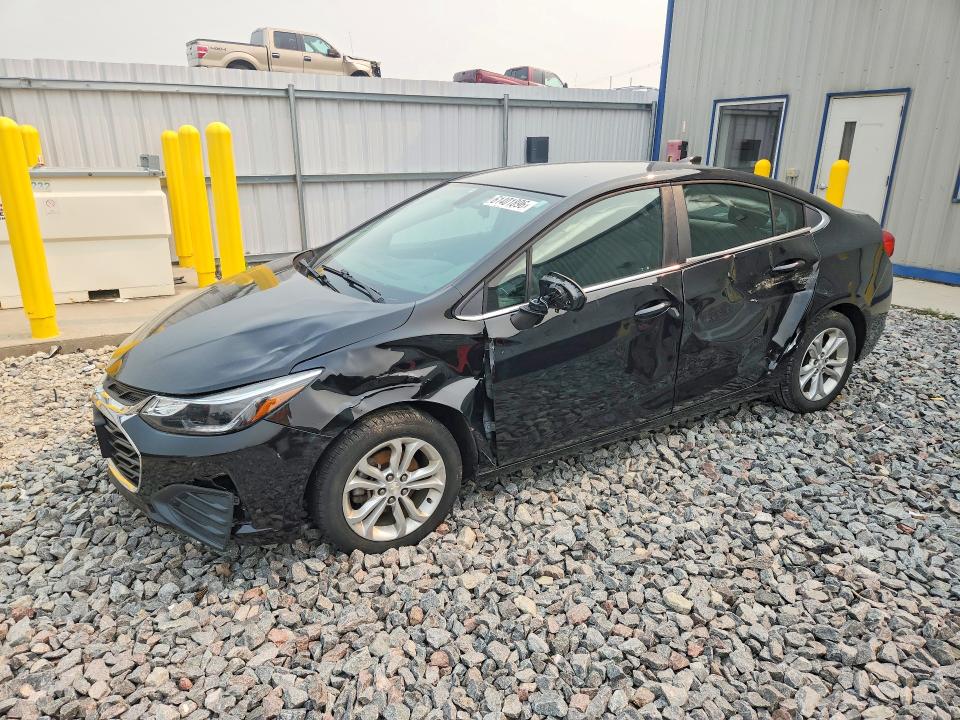 61401896 :رقم المزاد ، 1G1BE5SM6K7145960 vin ، 2019 Chevrolet Cruze مزاد بيع
