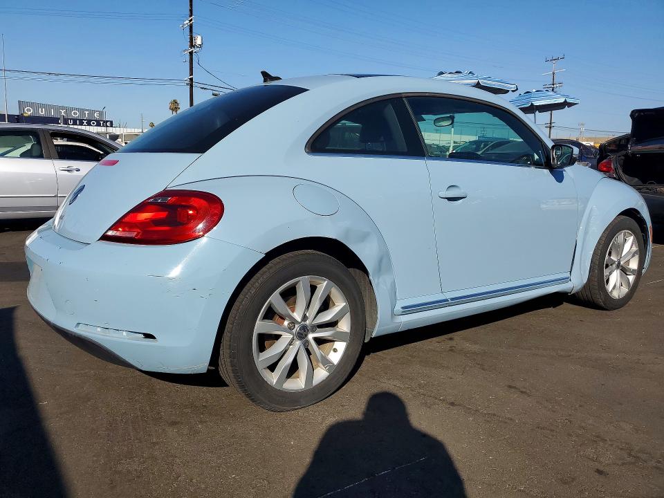 61906766 :رقم المزاد ، 3VWJL7AT2DM612844 vin ، 2013 Volkswagen Beetle مزاد بيع