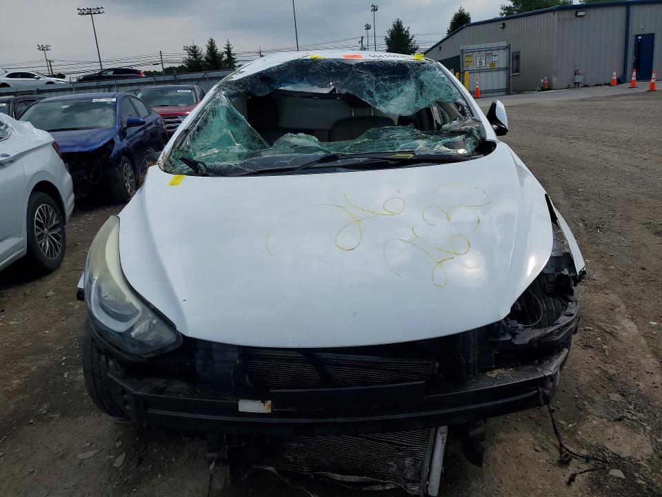 2016 Hyundai Elantra მანქანა იყიდება აუქციონზე, vin: 5NPDH4AE5GH728843, აუქციონის ნომერი: 60415936