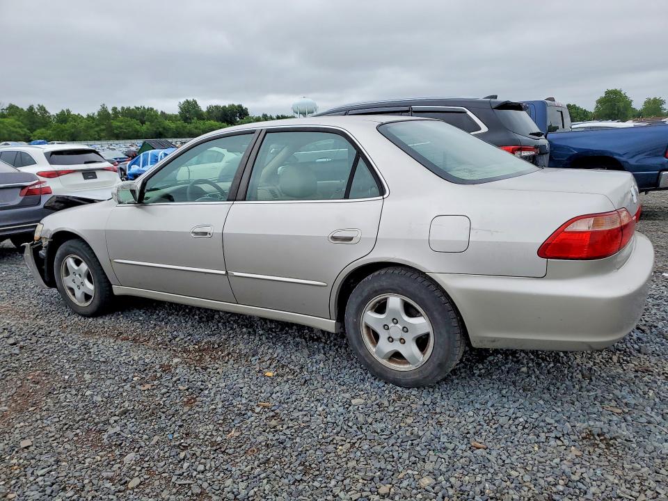 Продаж на аукціоні авто 1998 Honda Accord, vin: 1HGCG1652WA040716, номер лоту: 59995236