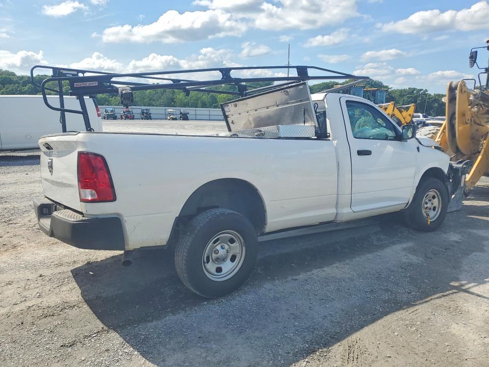 60196066 :رقم المزاد ، 3C6JR6DG6MG705303 vin ، 2021 Ram 1500 Classic مزاد بيع