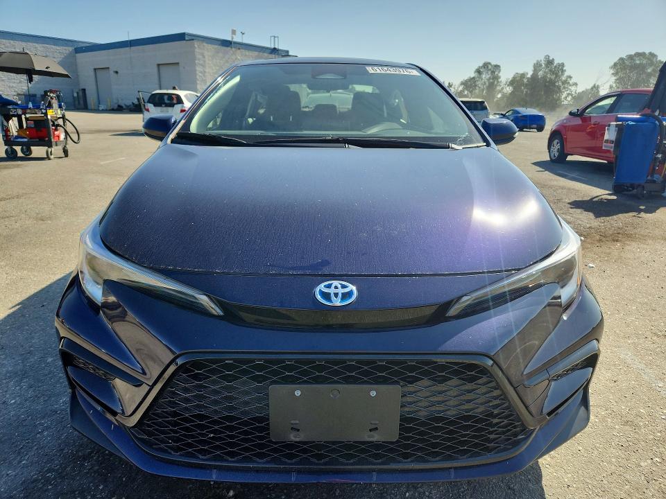 Продажа на аукционе авто 2024 Toyota Corolla Hybrid, vin: JTDBCMFEXRJ021245, номер лота: 61643976