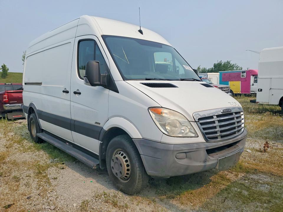 Продаж на аукціоні авто 2013 Freightliner Sprinter, vin: WDYPF0CC0D5815007, номер лоту: 55042006