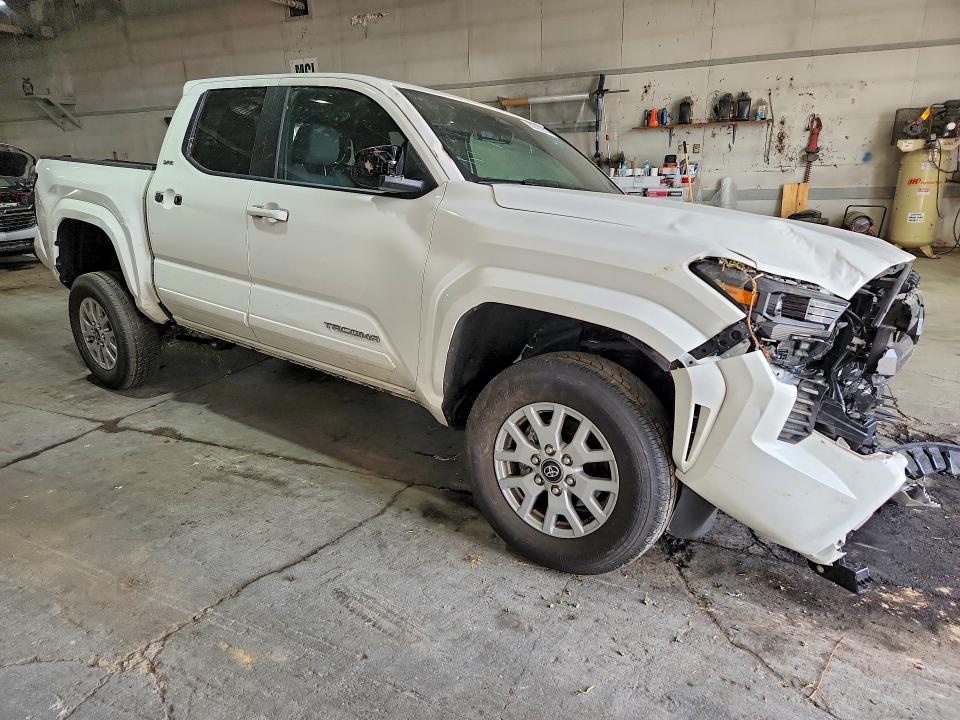 2025 Toyota Tacoma მანქანა იყიდება აუქციონზე, vin: 3TMLB5JN6SM204784, აუქციონის ნომერი: 62614276