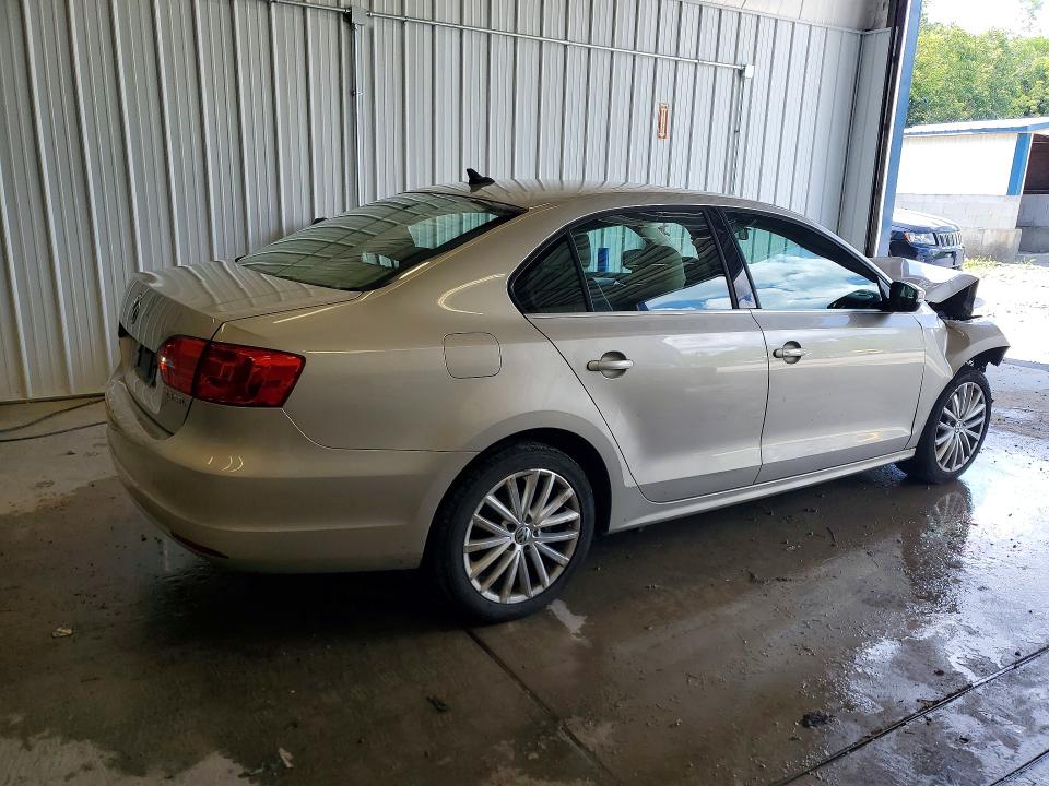 59365246 :رقم المزاد ، 3VWLP7AJ8DM238302 vin ، 2013 Volkswagen Jetta مزاد بيع